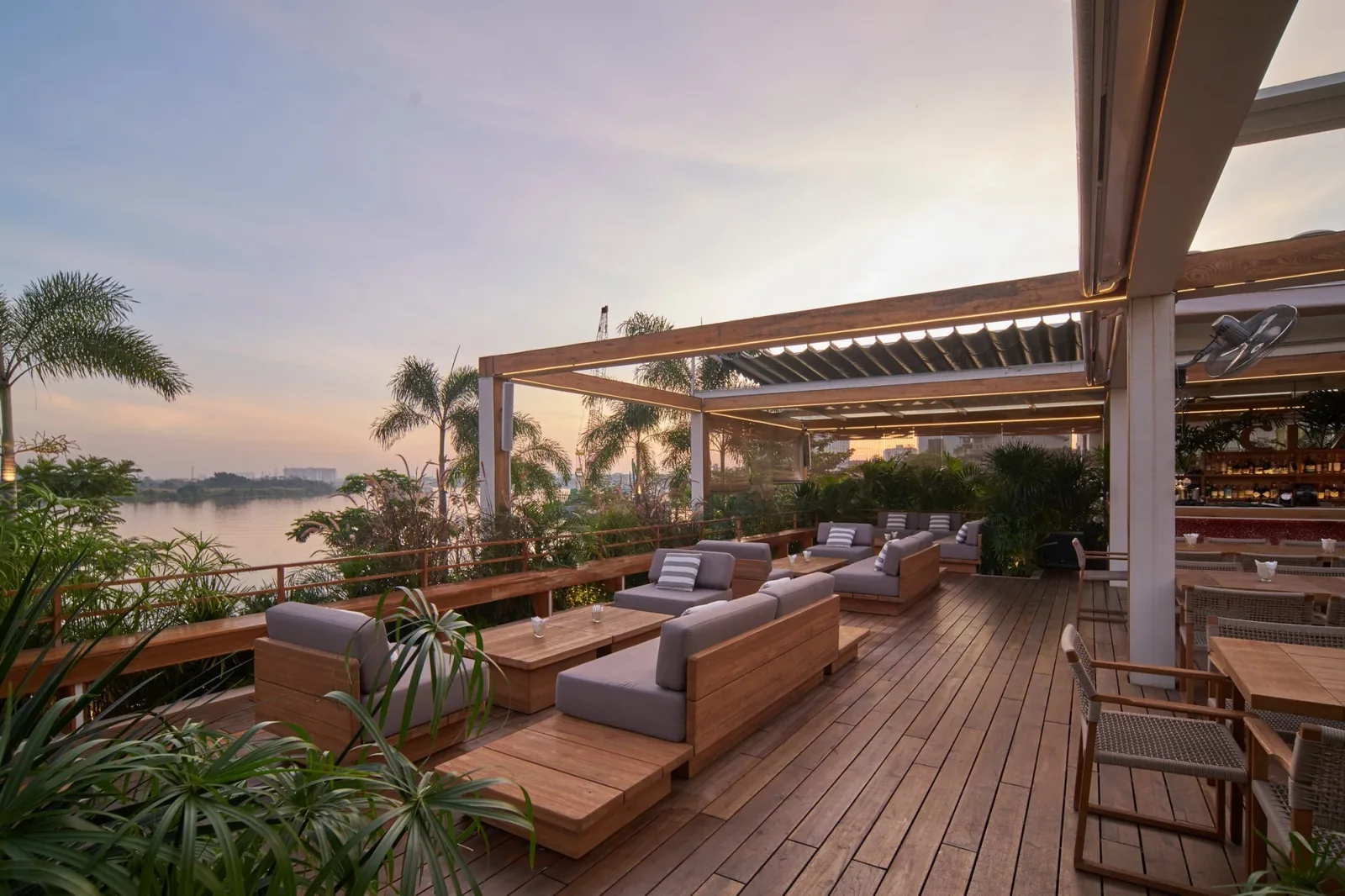 CLAY - Cocktails & Cuisine - rooftop river