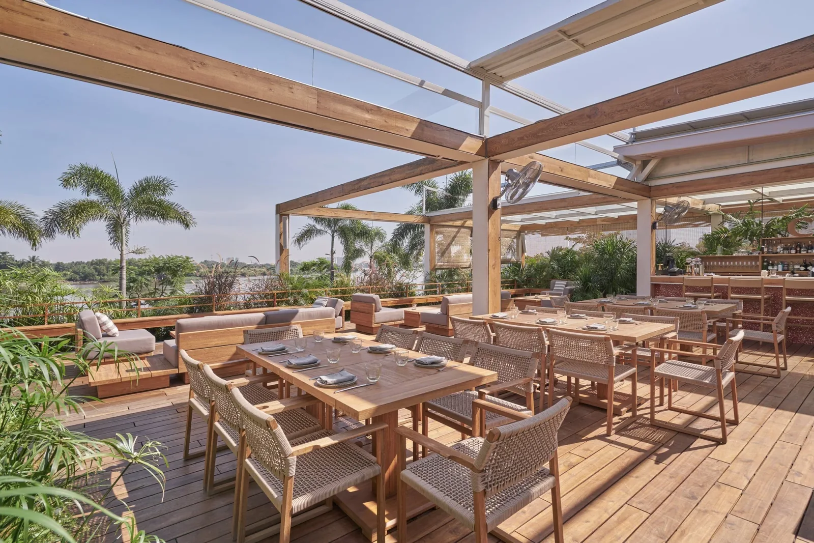 CLAY - Cocktails & Cuisine - rooftop dining