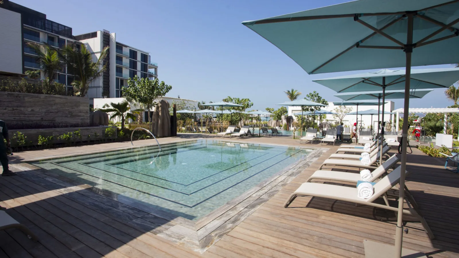 Cove Beach - beach club