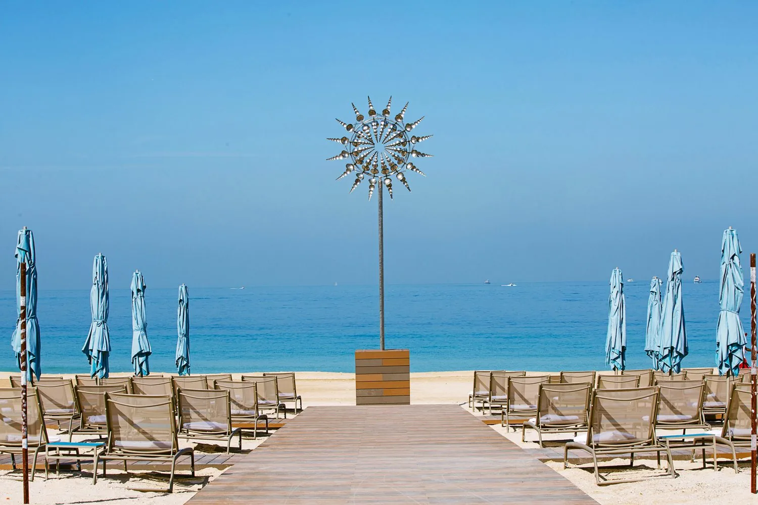 Cove Beach - beach club 2
