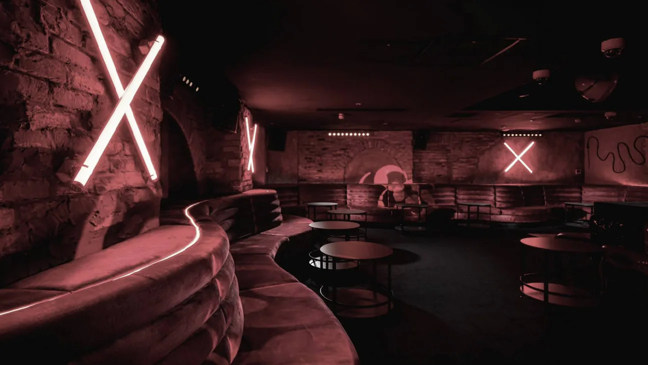 Dear Darling - nightclub in London