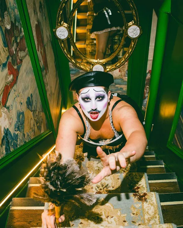 Dear Darling - nightclub 4