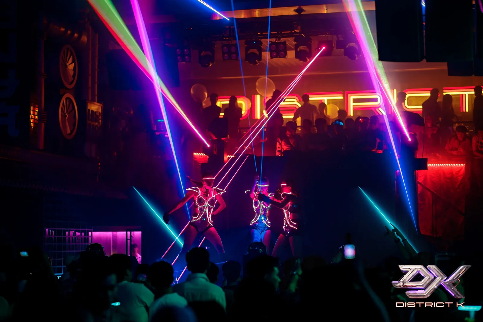 DISTRICT K - stage lasers