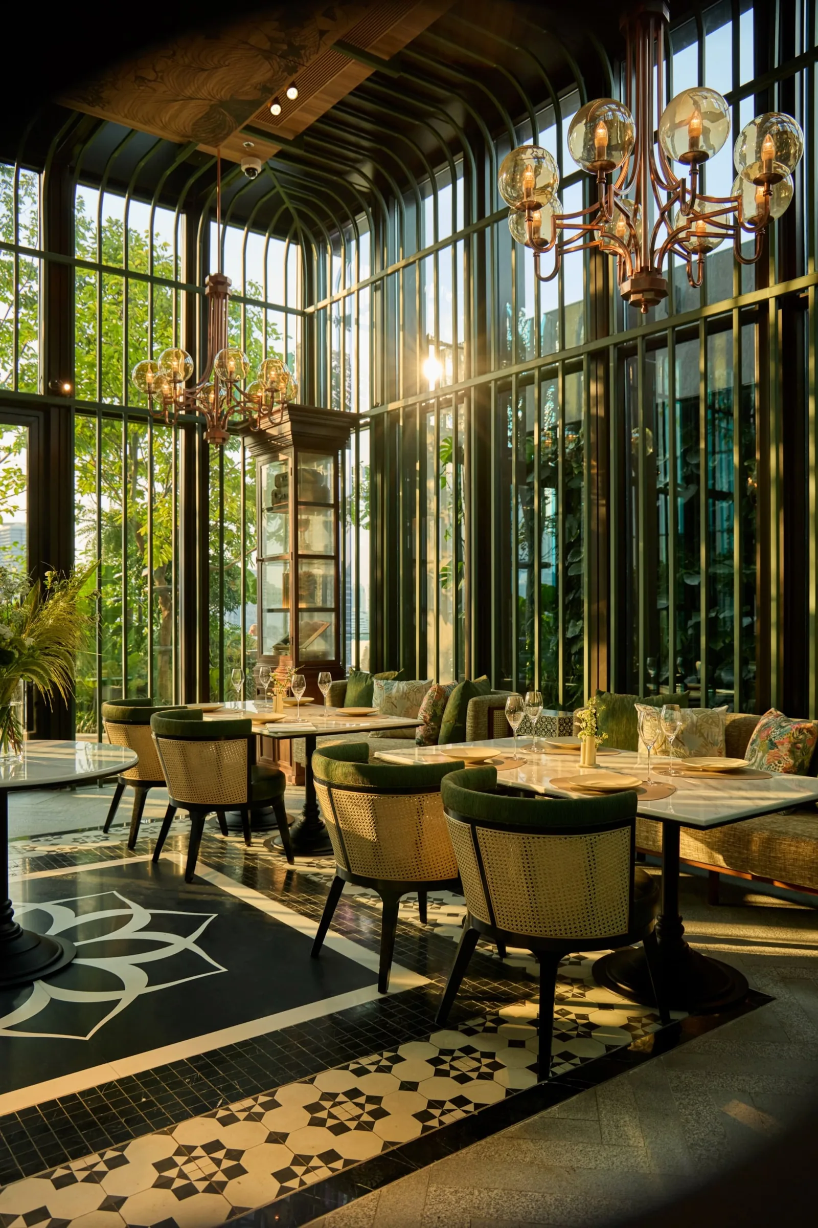 Duet by David Toutain - interior greenhouse dining