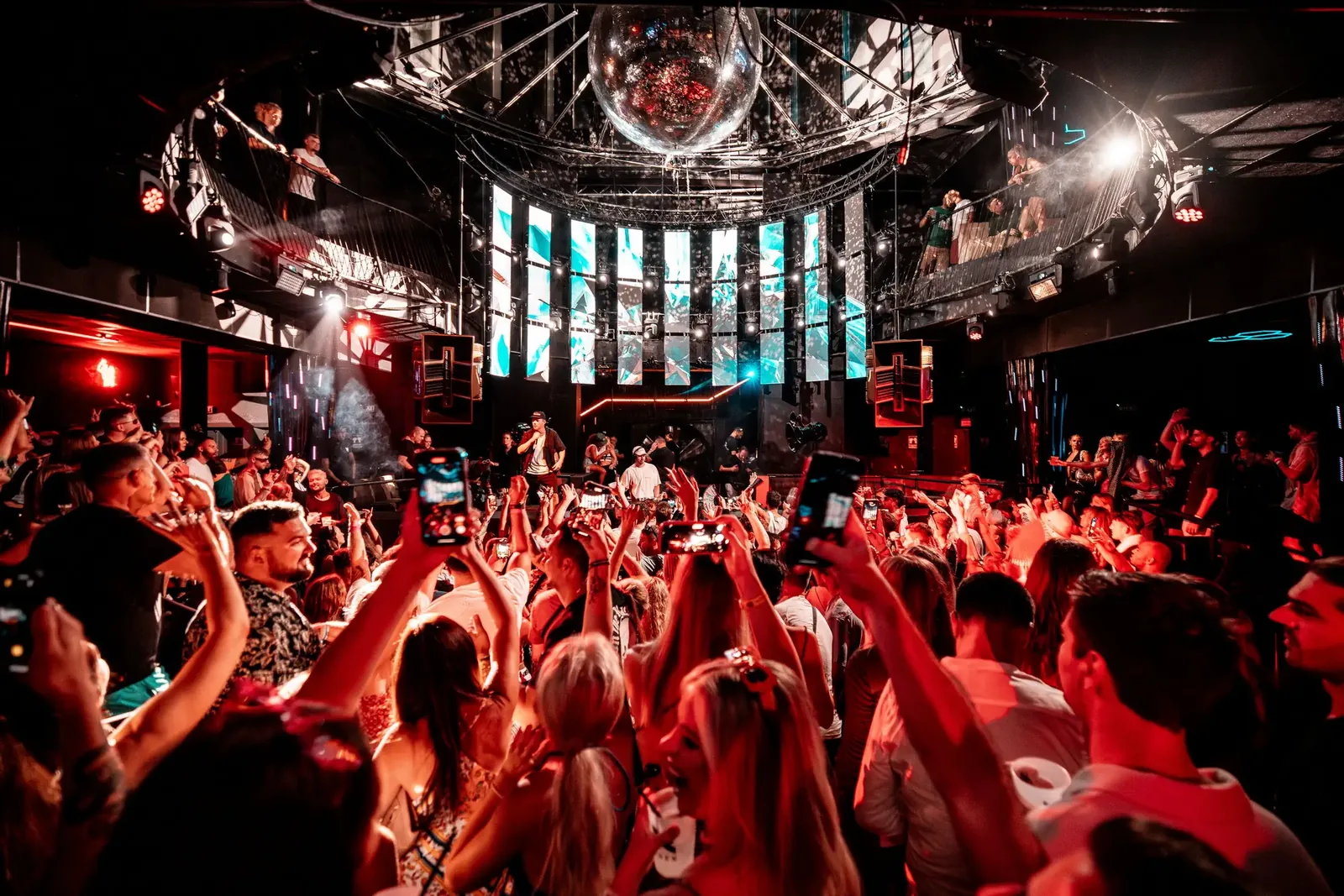 Eden - r179 01 eden ibiza g