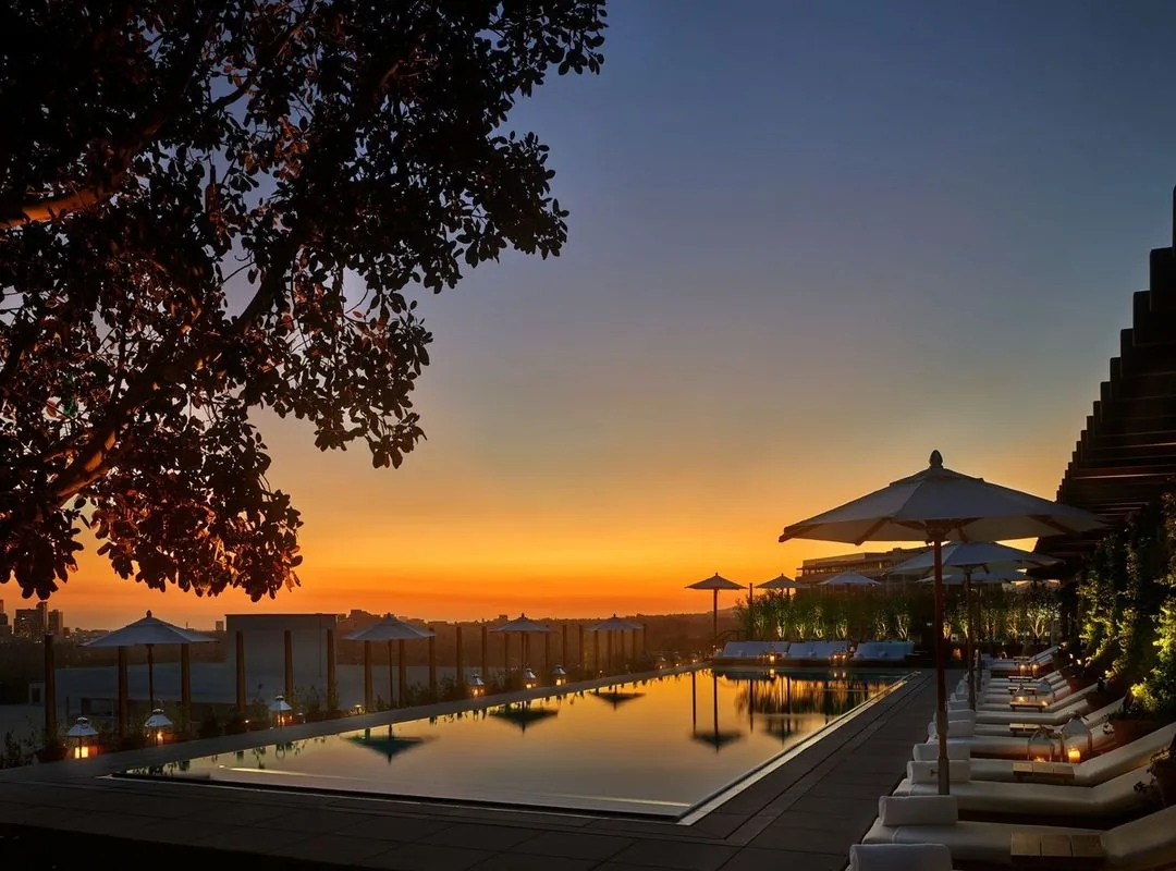 Edition Rooftop - sunset view
