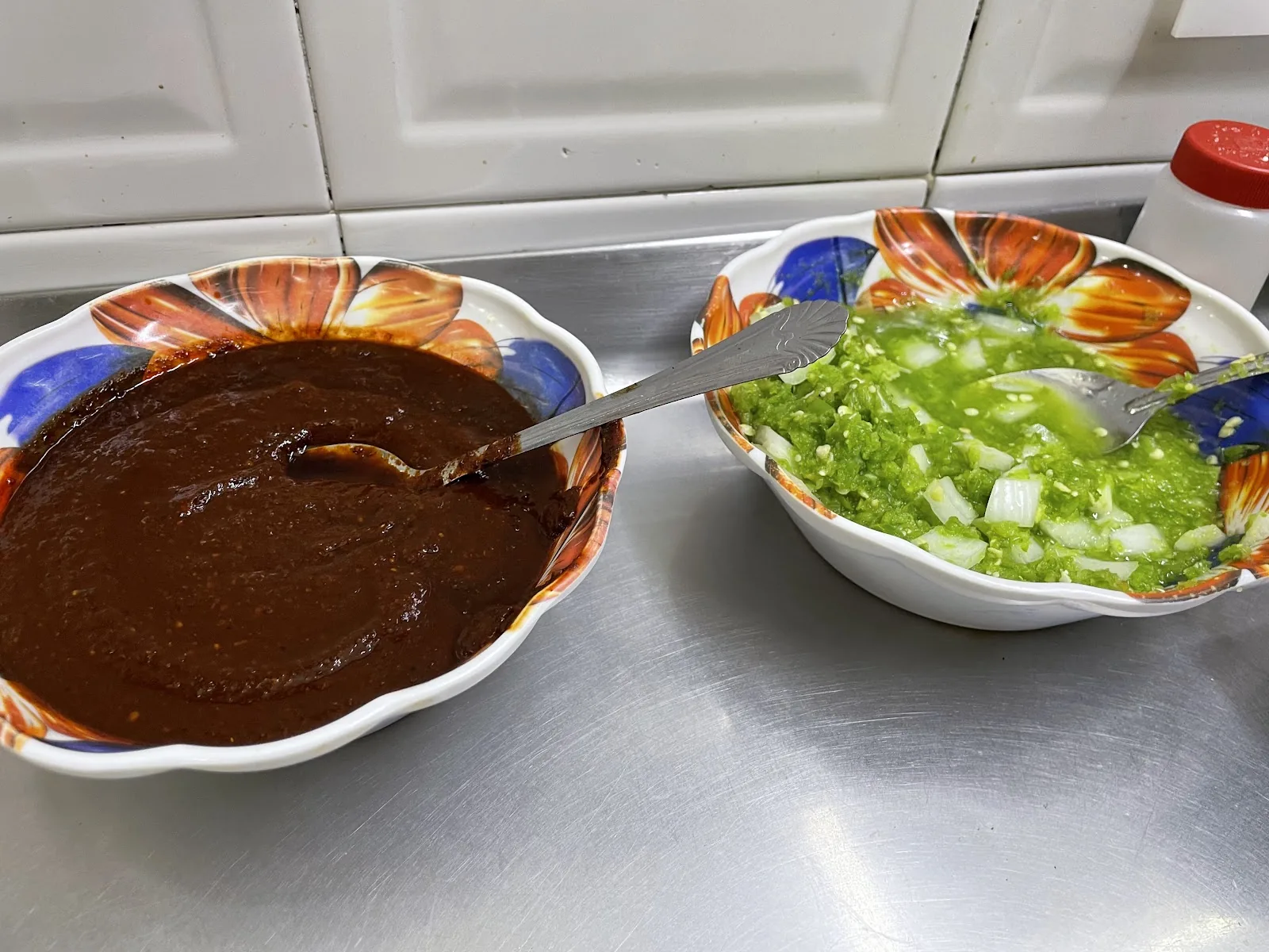 El Califa de Leon - house salsas