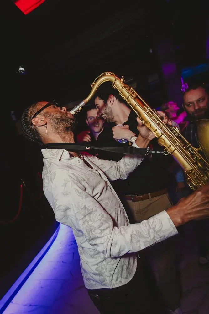 ĒLA, nightclubs in Chicago 6
