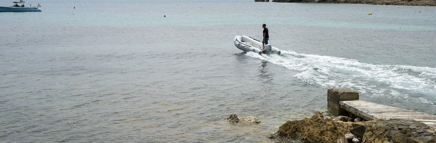 Es Xarcu - tender jetty