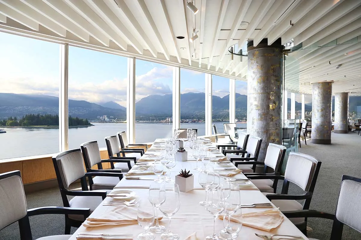 Five Sails - dining room