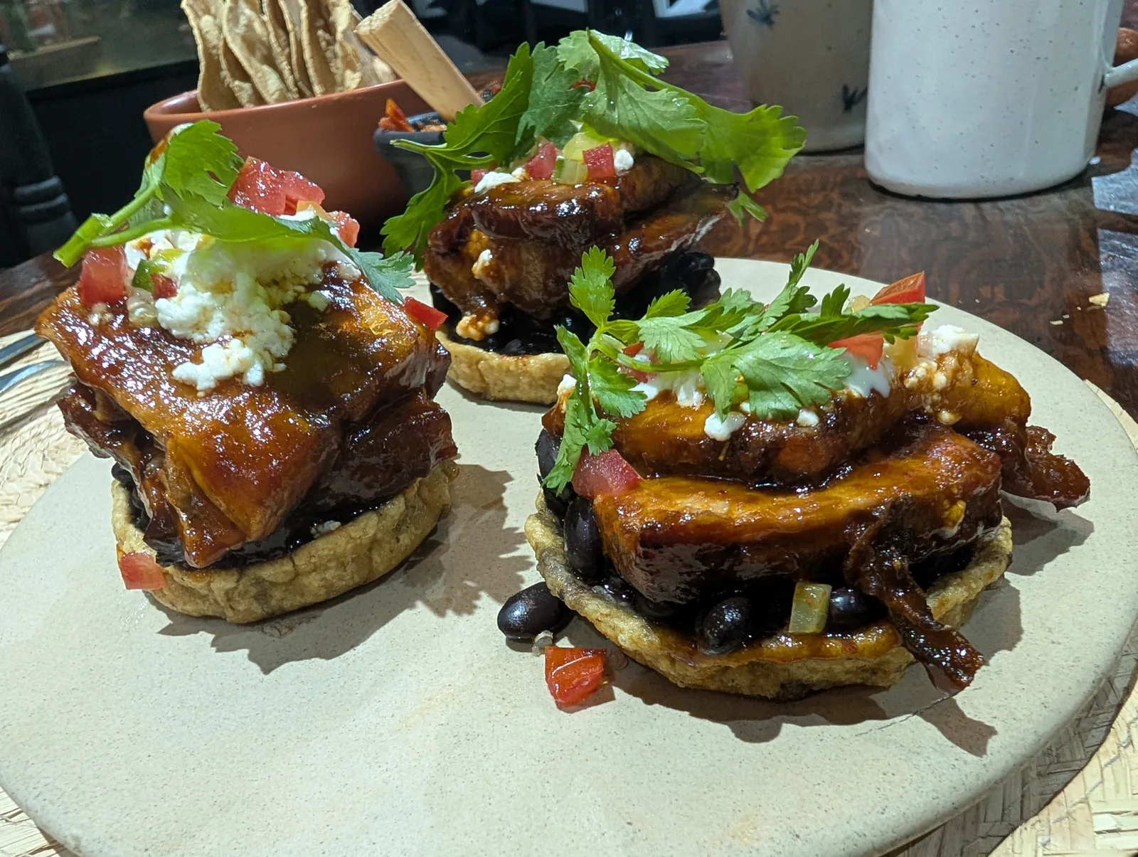Fonda Fina - dish sopes pork belly