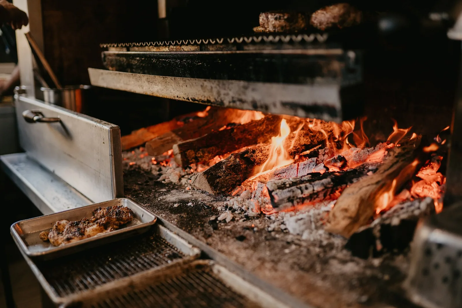 Fort Oak - wood fired hearth