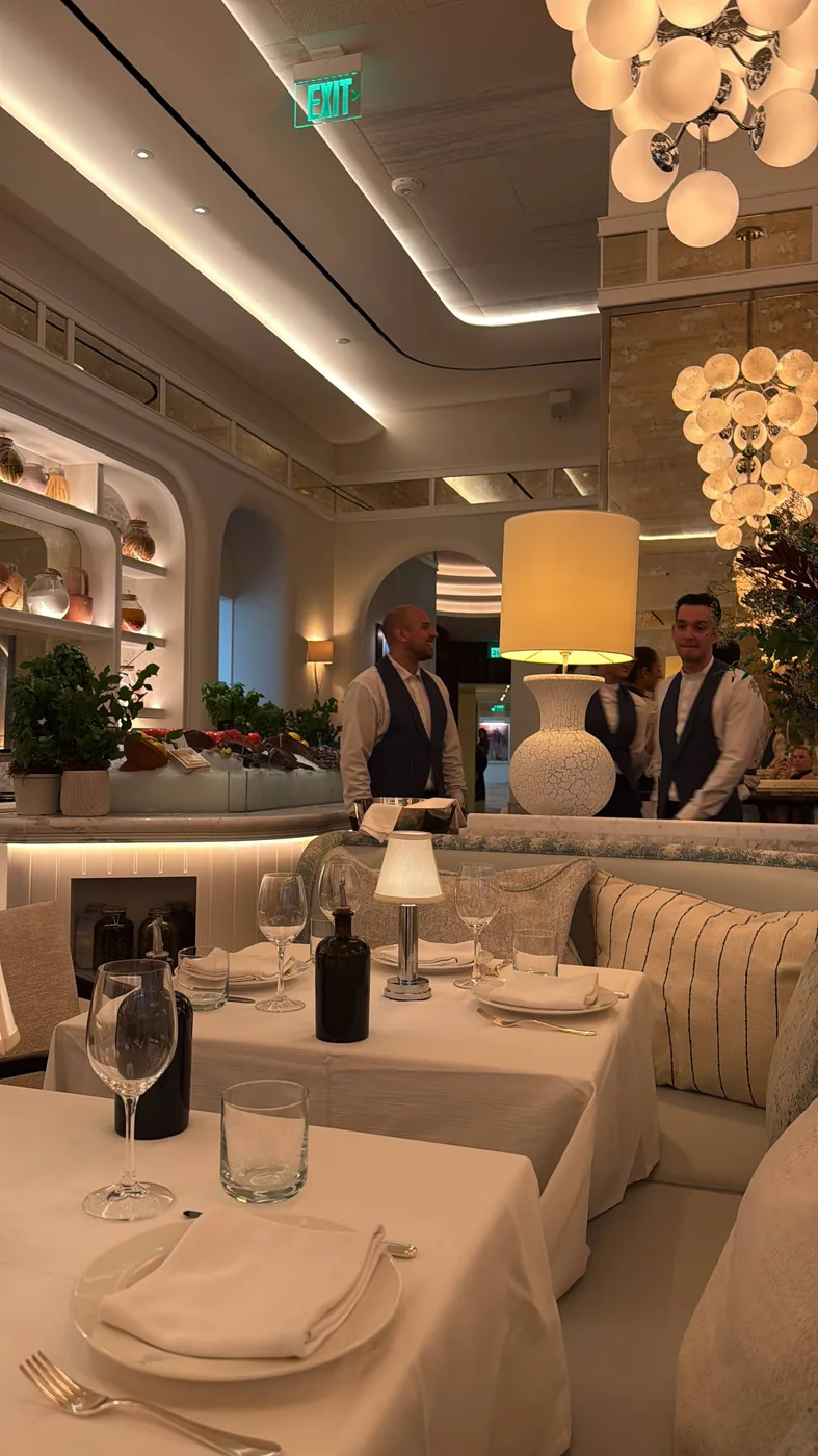 Gaia Miami - lounge seating