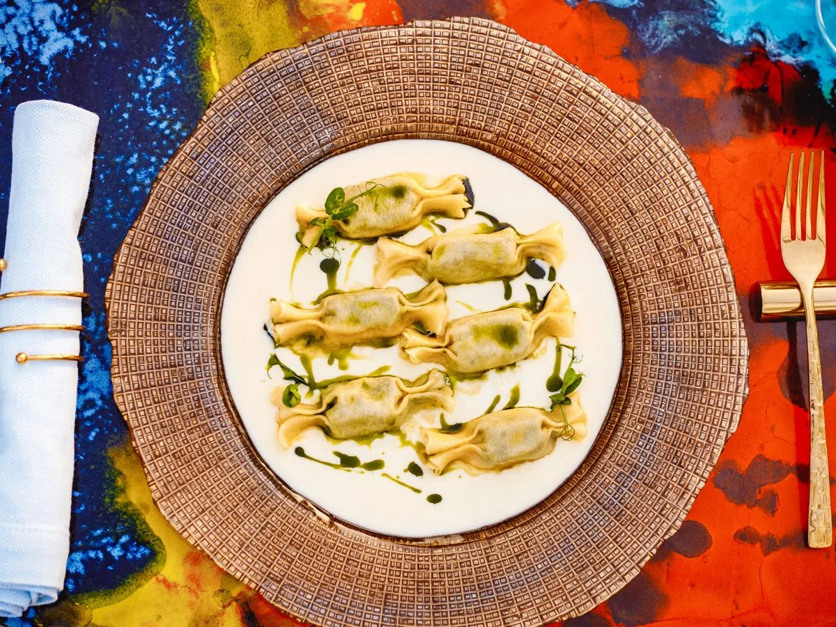 Gallery 7/40 - greek restaurant 3