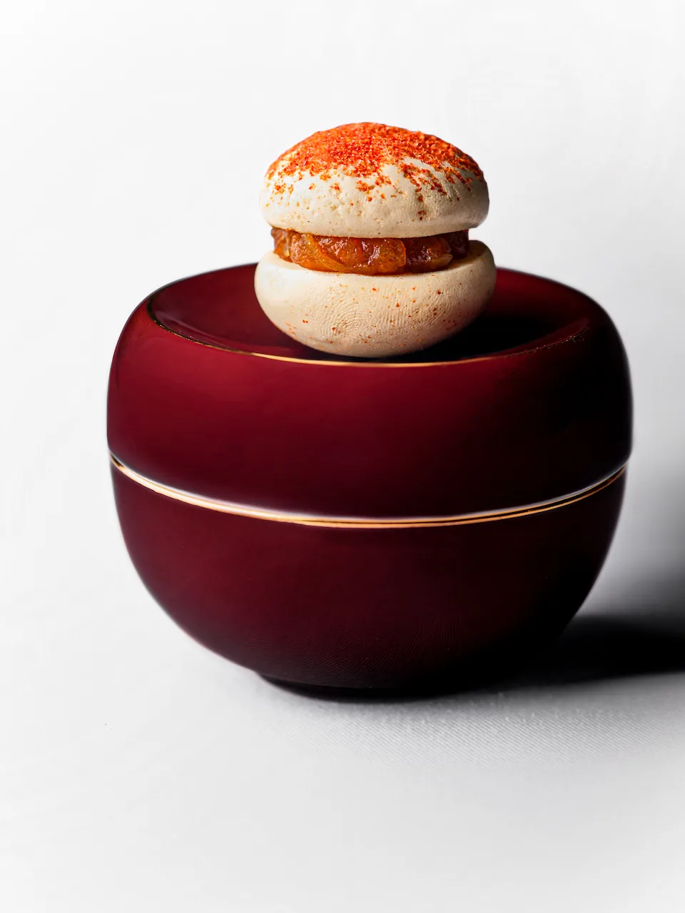Haoma - macaron red pot dish