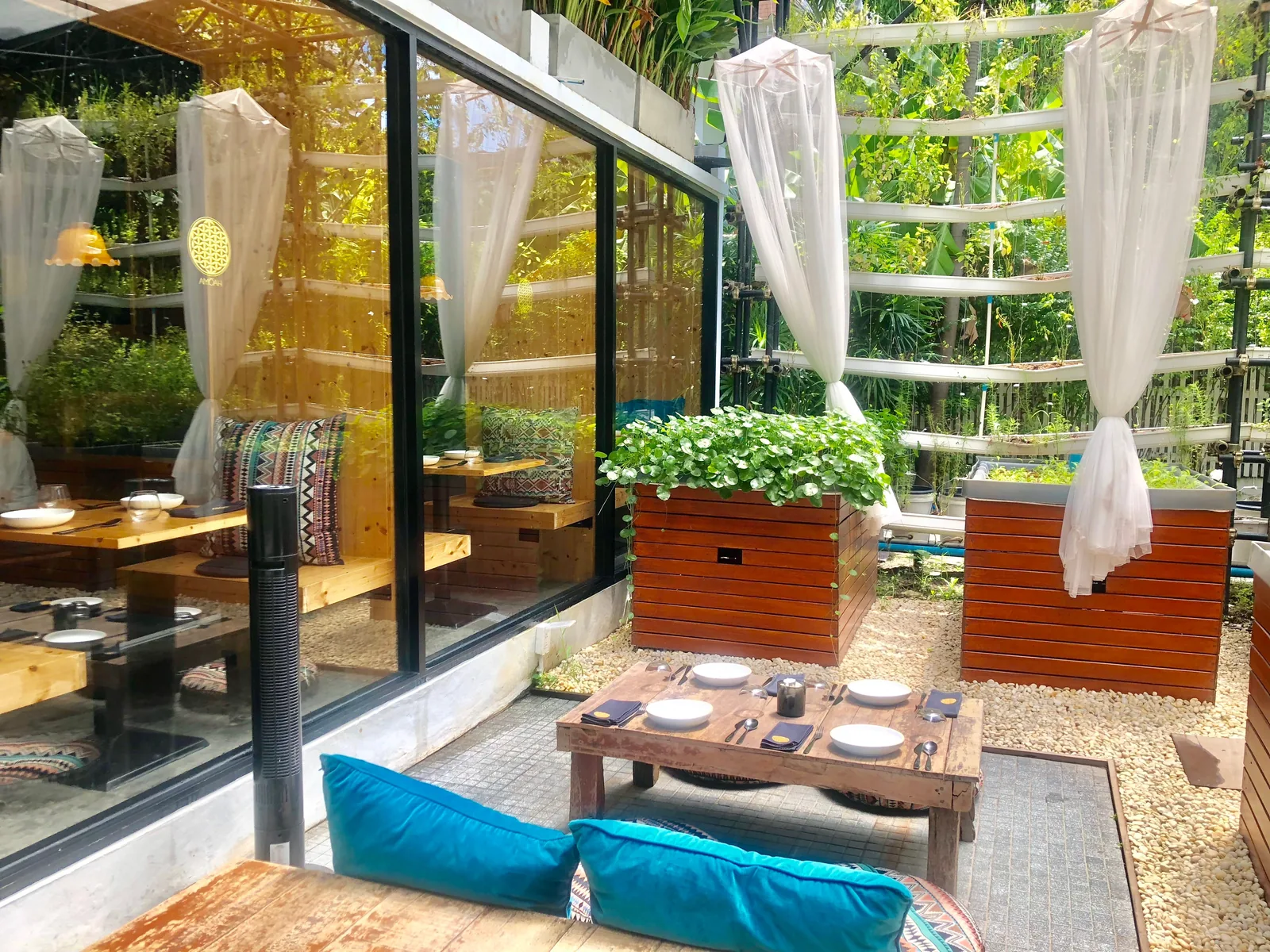 Haoma - fix garden terrace glass conservatory dining