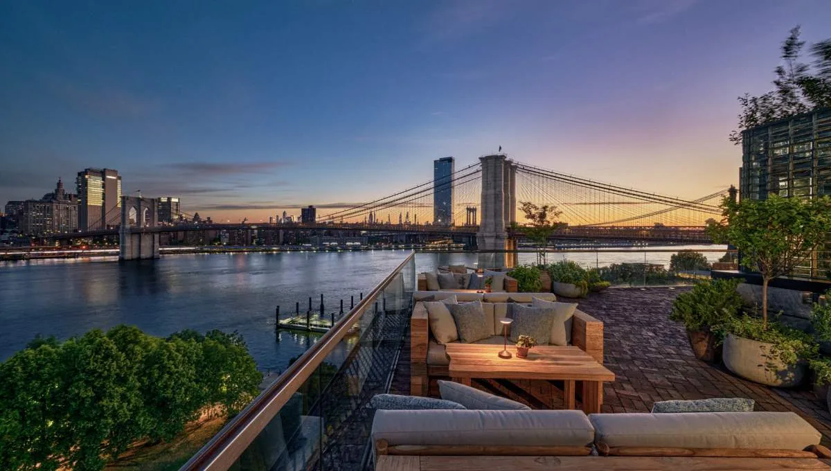 Harriet's Rooftop - manhattan skyline view