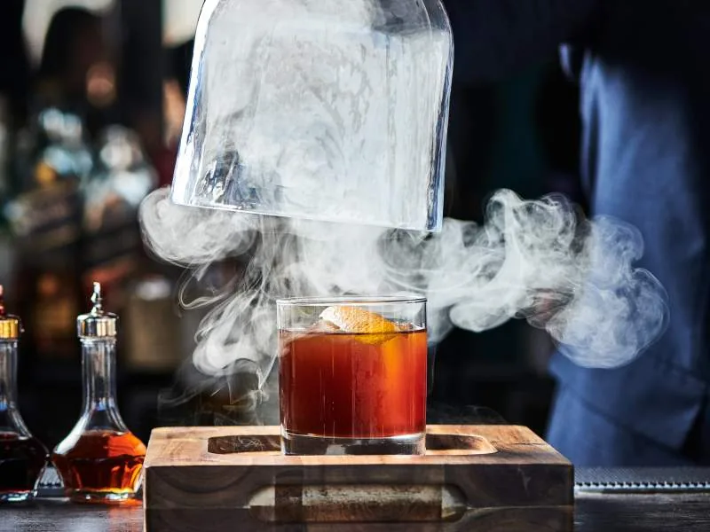 Harriet's Rooftop - cocktail old fashioned