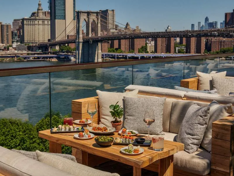 Harriet's Rooftop - cocktail