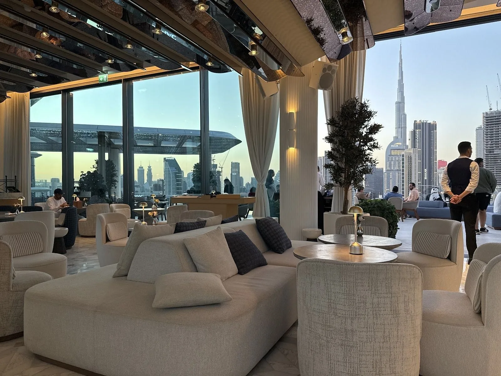 High Society Dubai, rooftop bars in Dubai 3