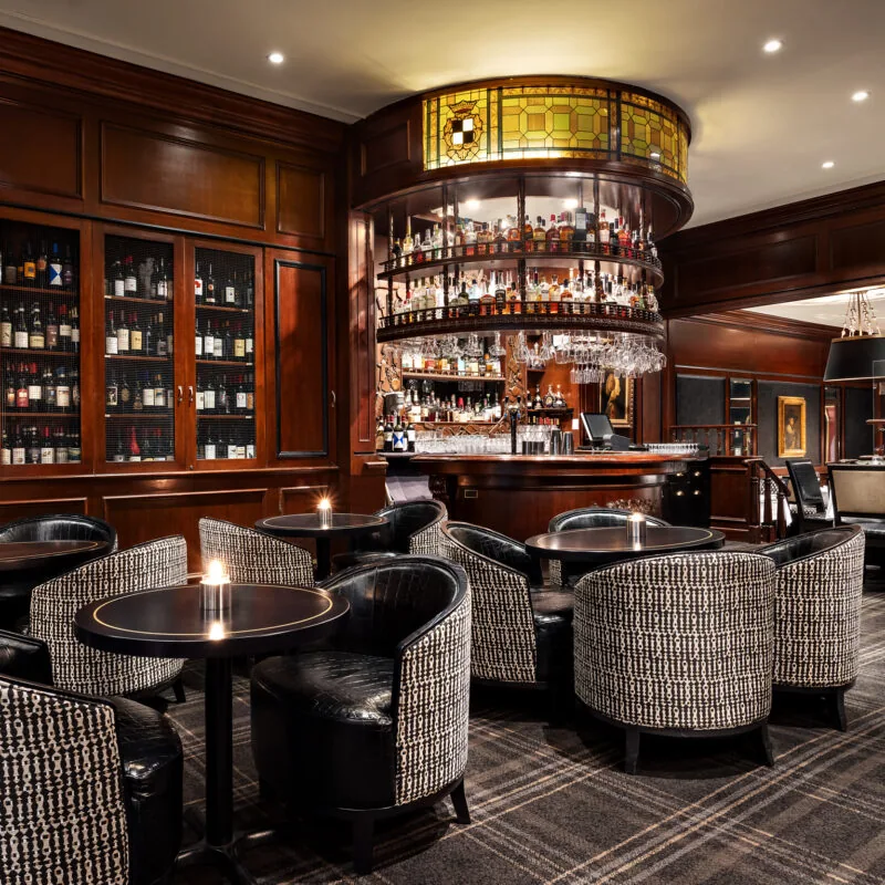 Hy's Steakhouse, restaurants in Vancouver 3