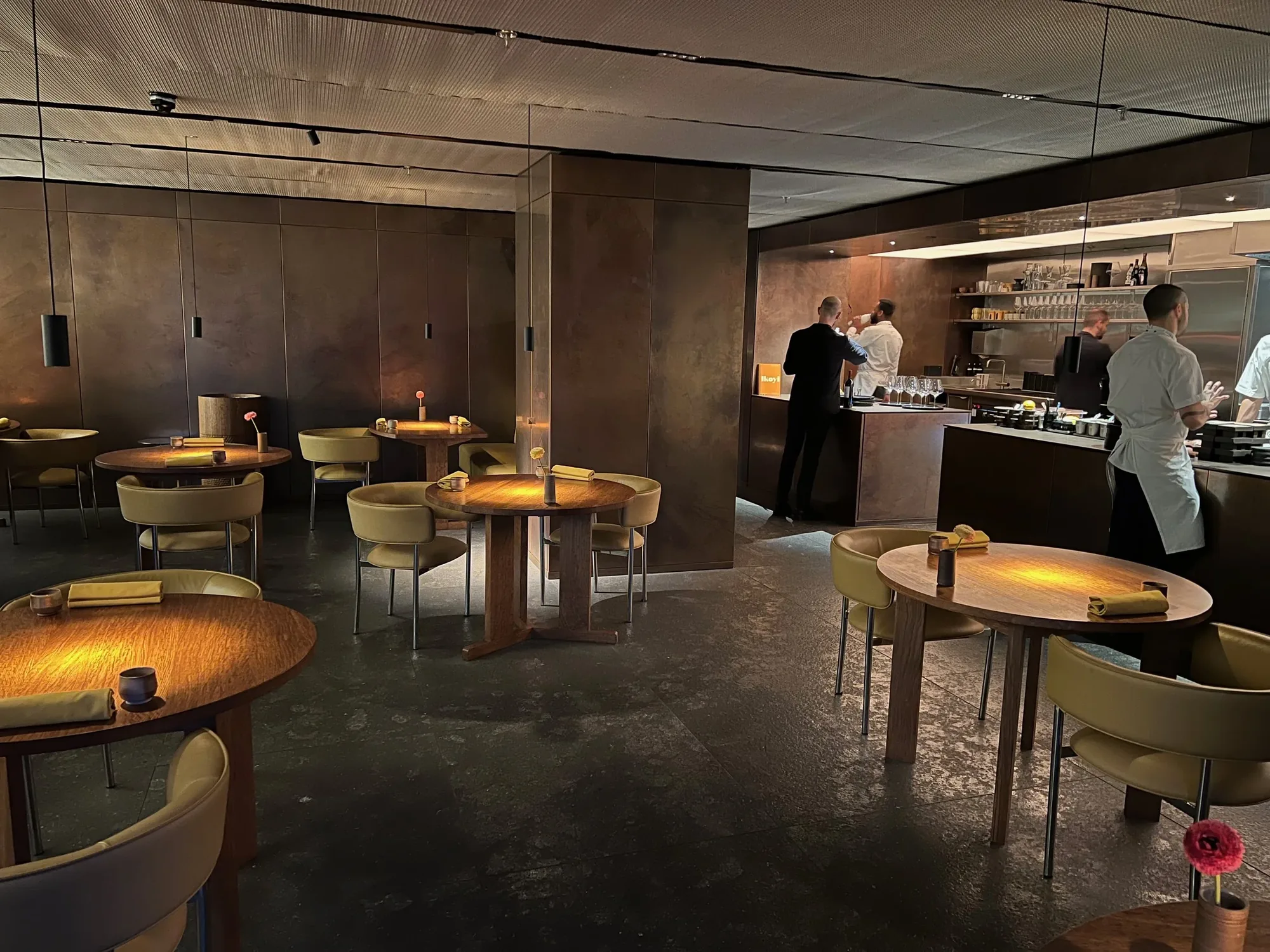 Ikoyi - dining room