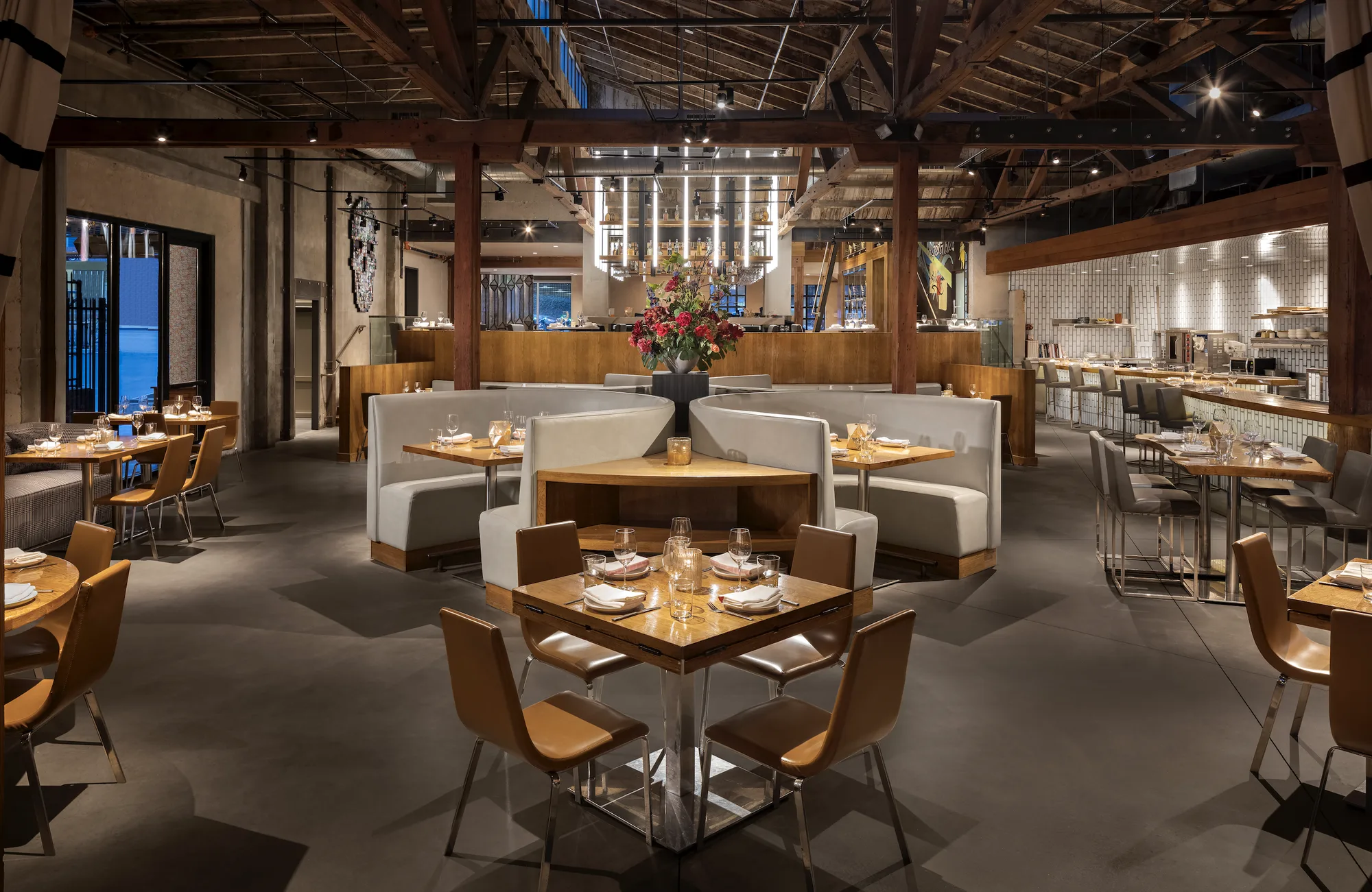 Juniper & Ivy - dining room 2