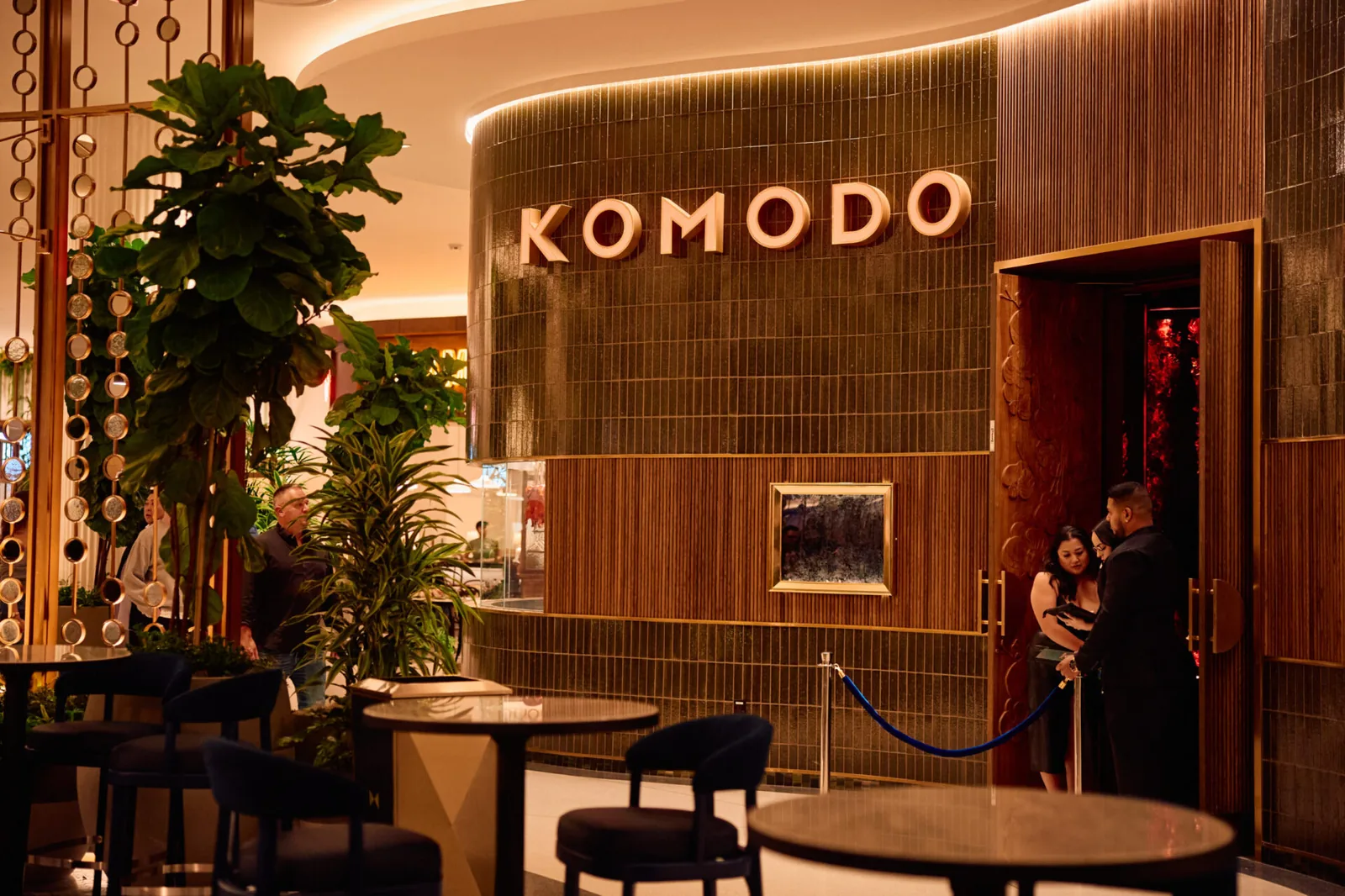 Komodo at Fontainebleau - restaurant