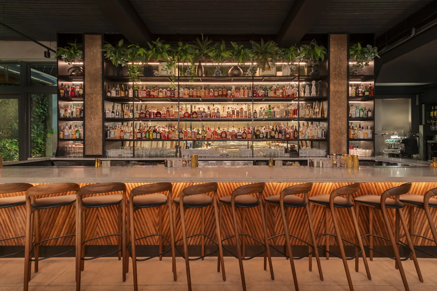 KYU Miami - gilded bar