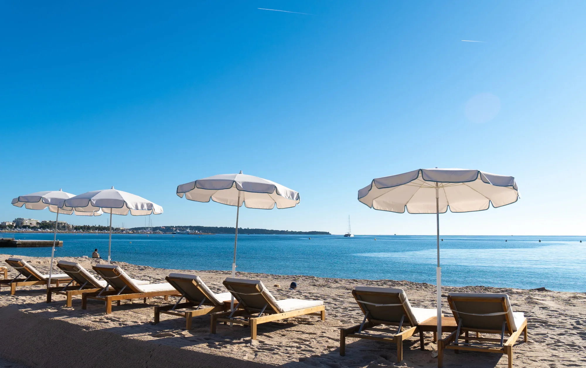 La Môme Plage - dayclub in Cannes