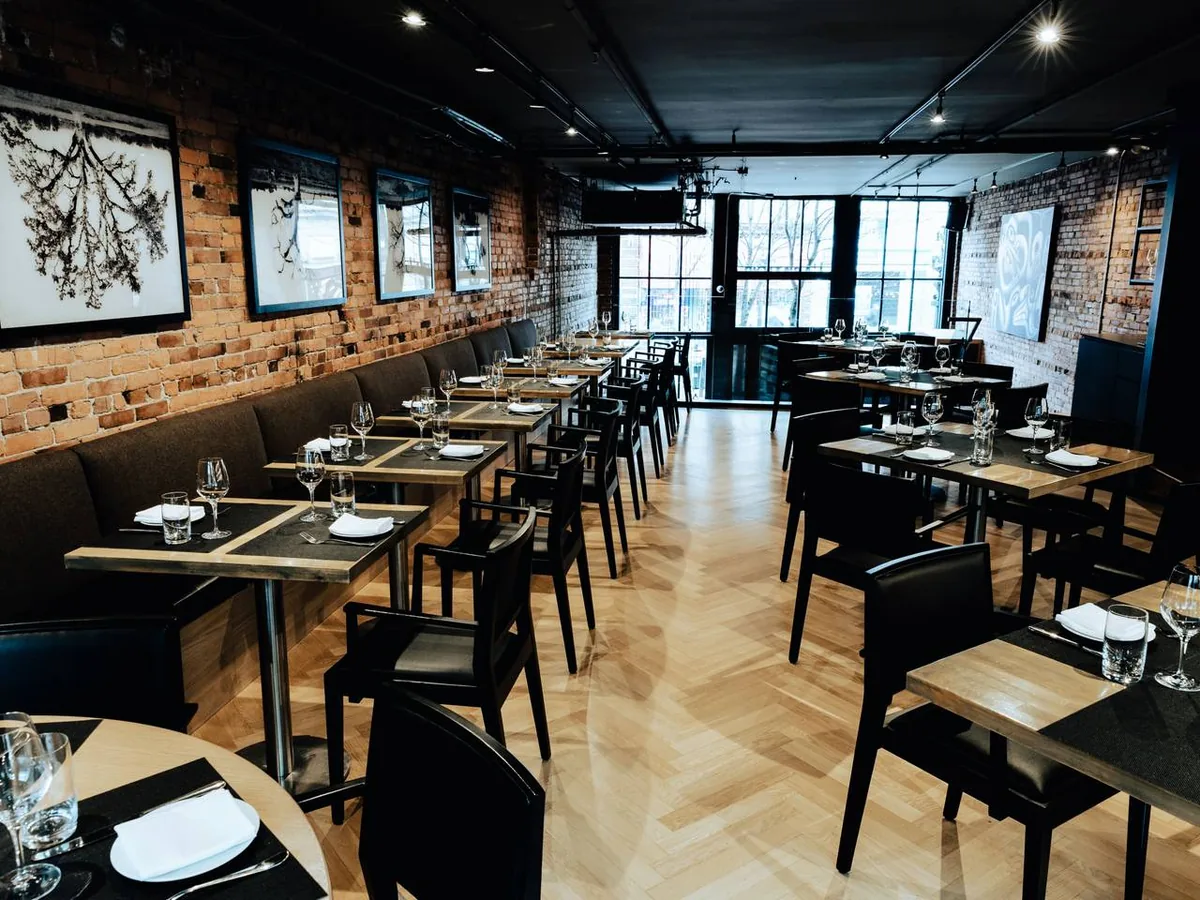 L'Abattoir - main dining room