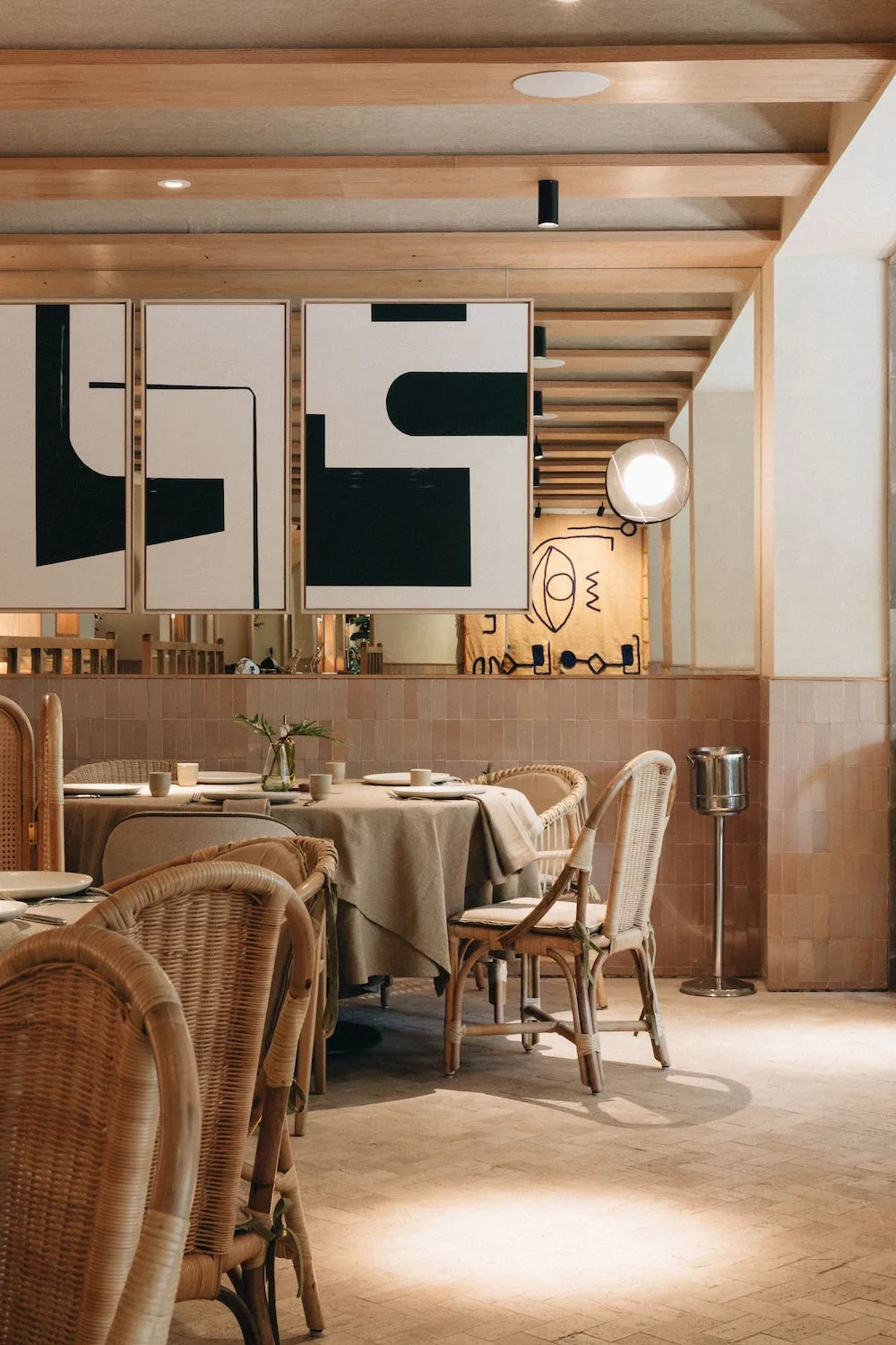 Lampuga Polanco - dining room with graphic art panels