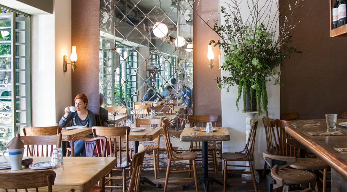 Lardo - dining room wooden tables