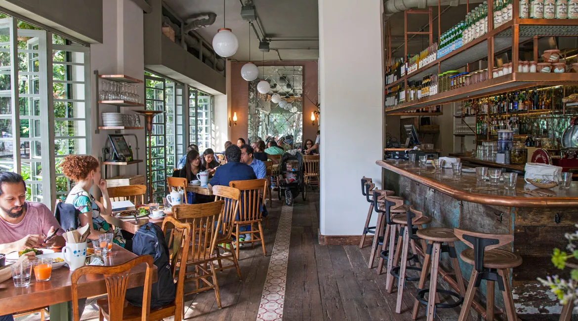 Lardo - dining room tall windows