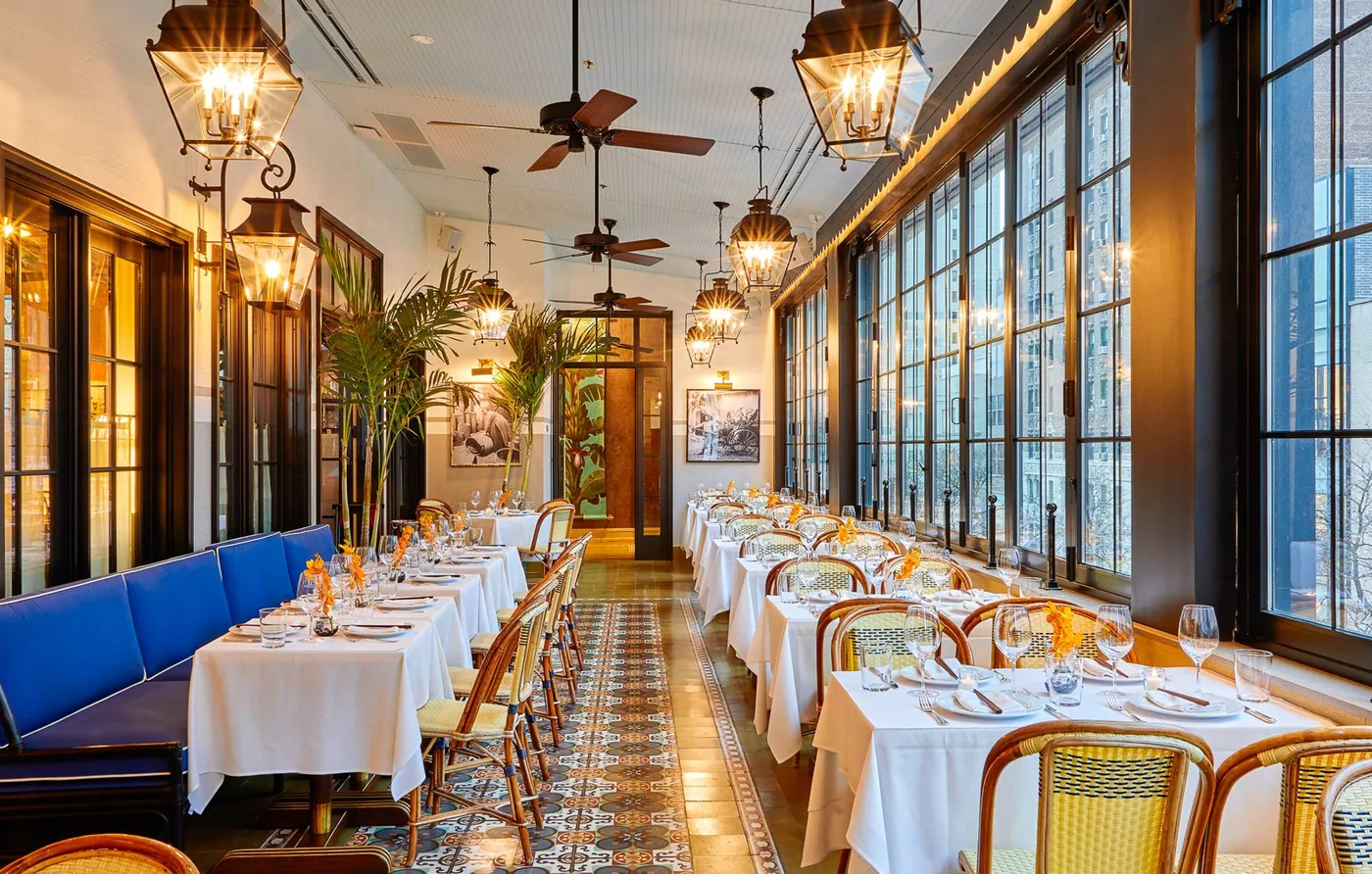 Le Colonial - dining room
