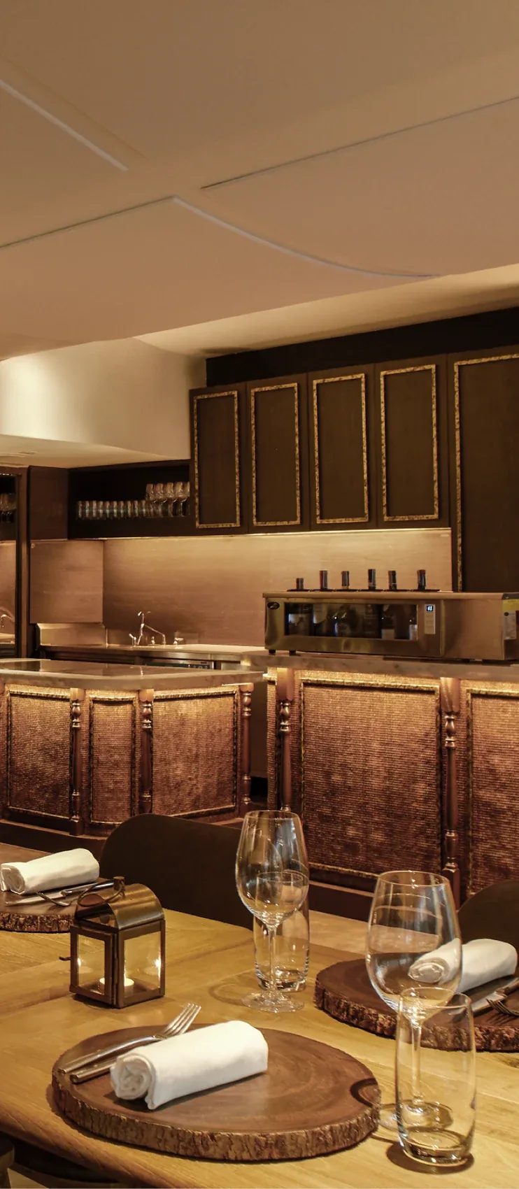 Le Du - add bar counter and dining tall