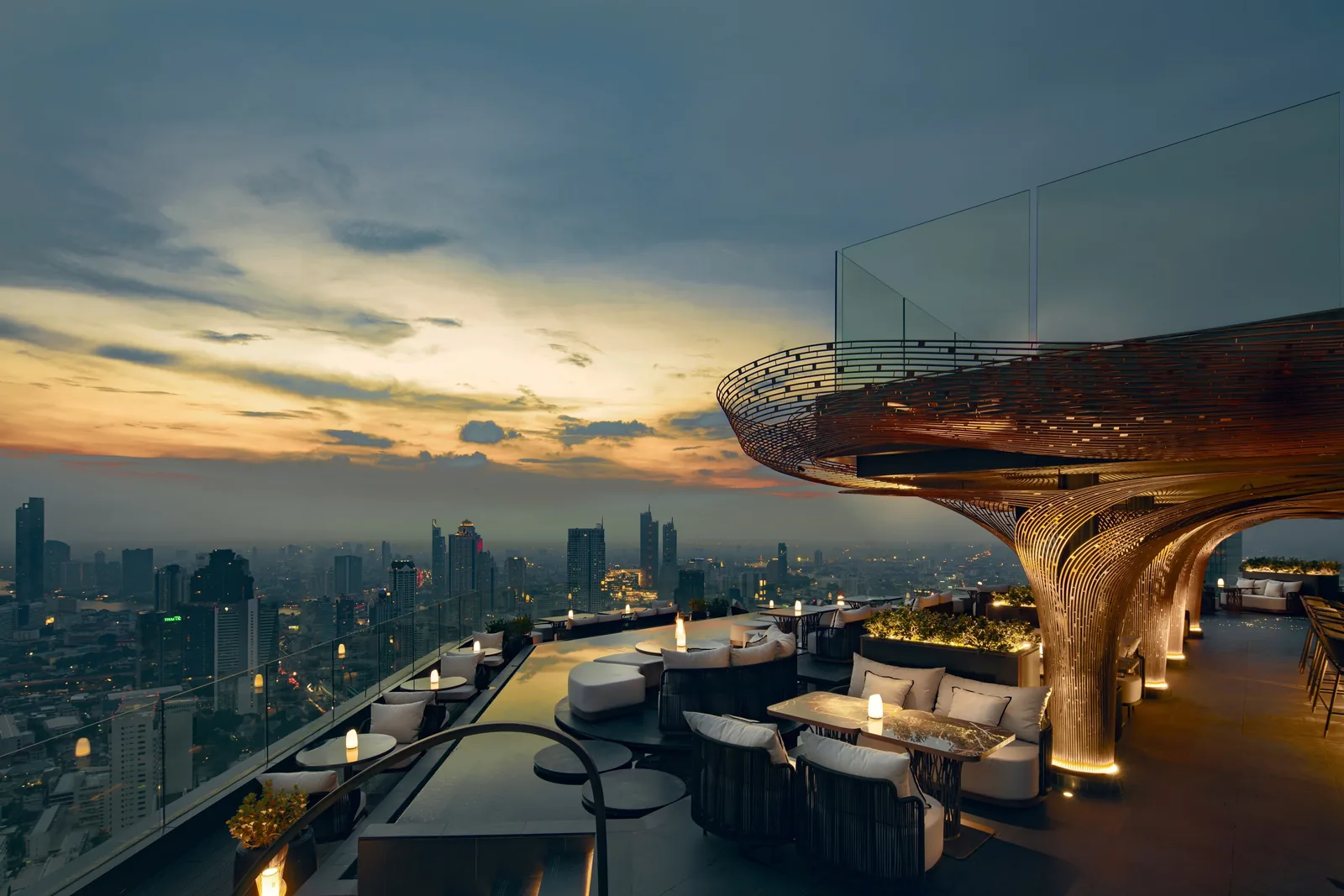 Le Du Kaan - sky bar seating skyline