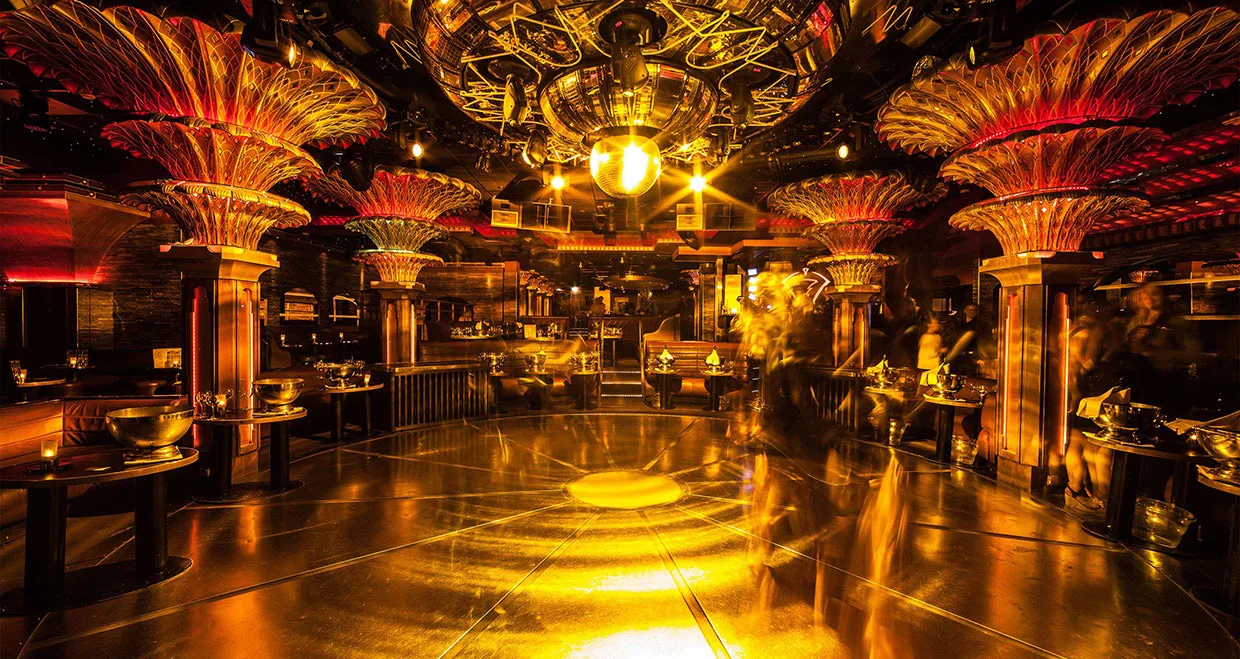 Les Caves Du Roy - night club
