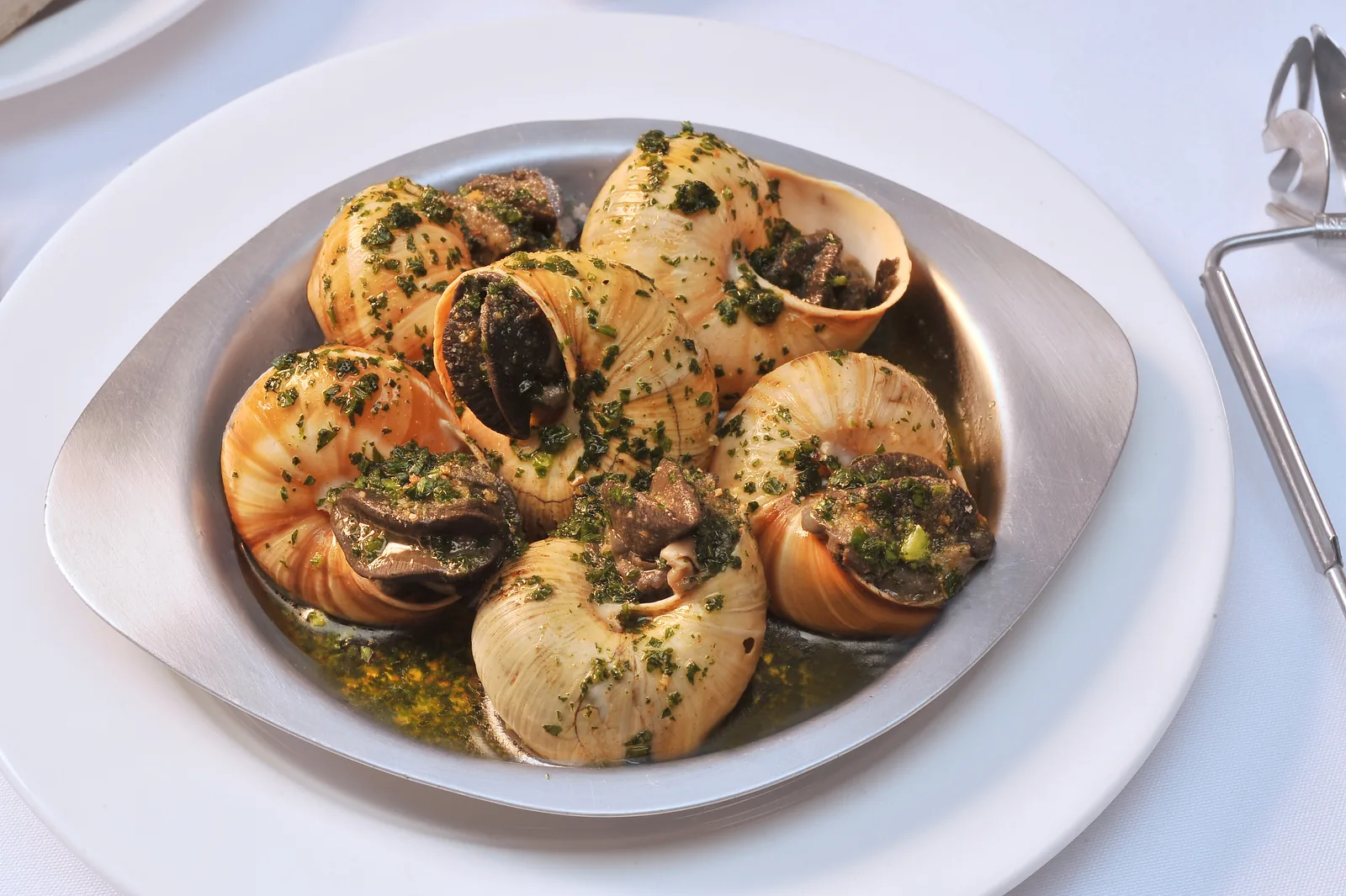 Les Moustaches - escargots a la bourguignonne