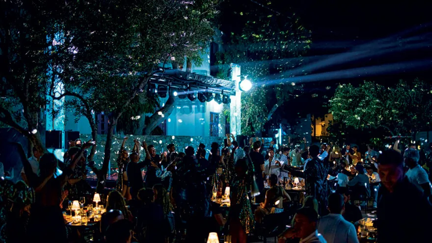 LIO - restaurant