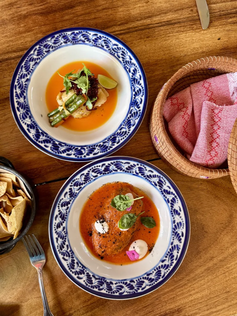 Los Tres Gallos, restaurants in Cabo 2