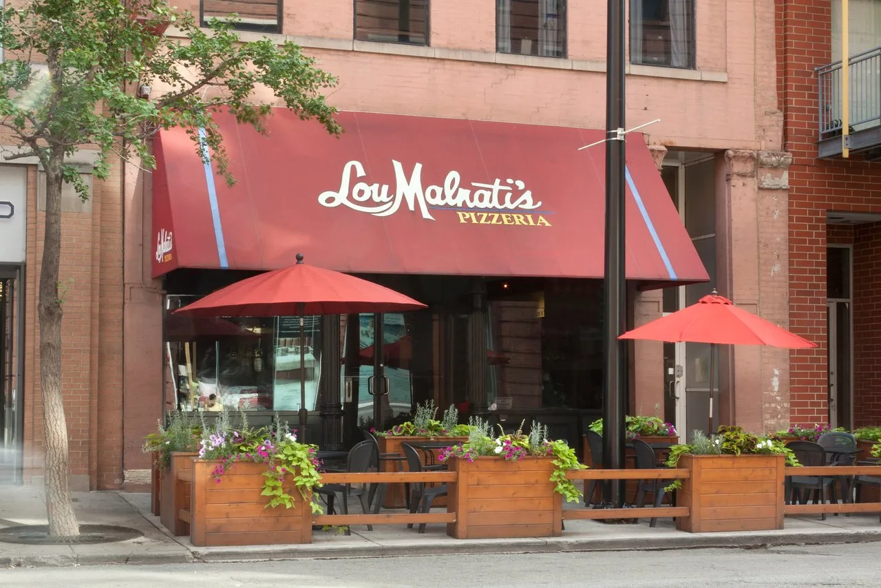 Lou Malnati's Pizzeria - exterior storefront