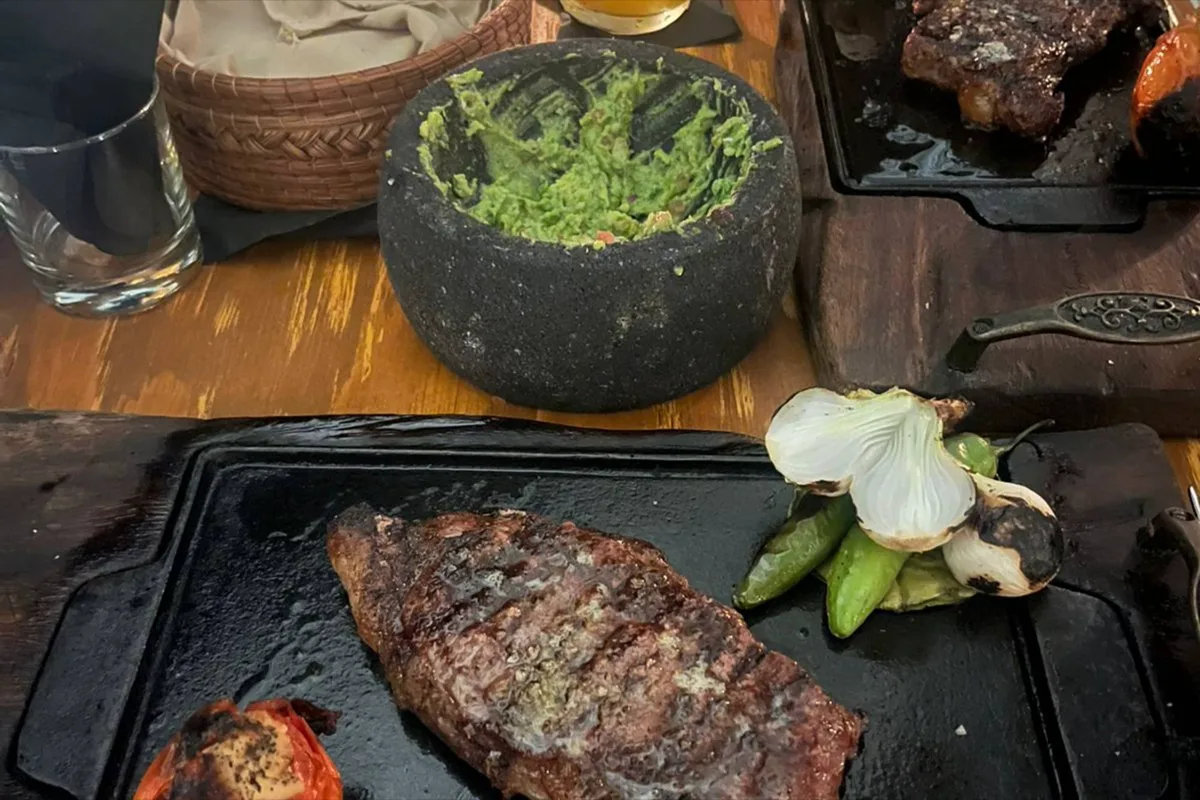 Mamazzita Cabo, restaurants in Cabo 4