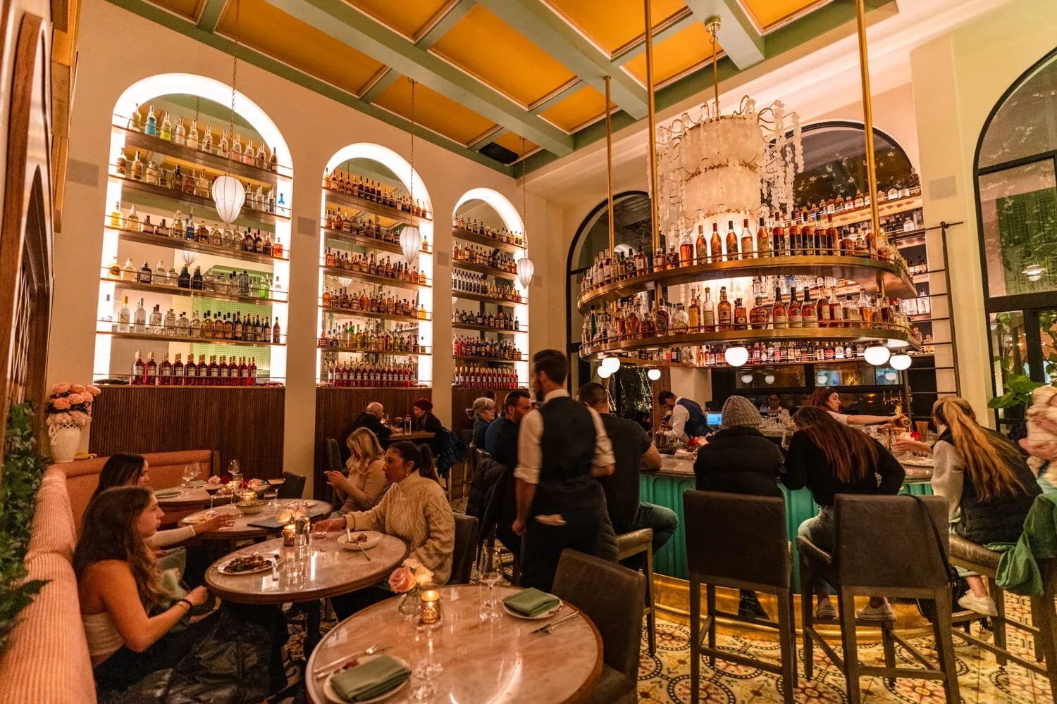 Marisi - dining room