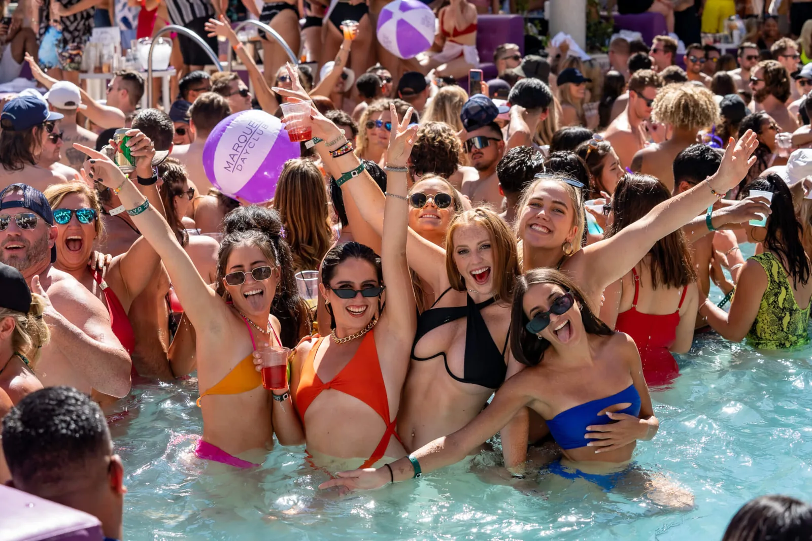 Marquee Dayclub at Cosmopolitan - beach club 4