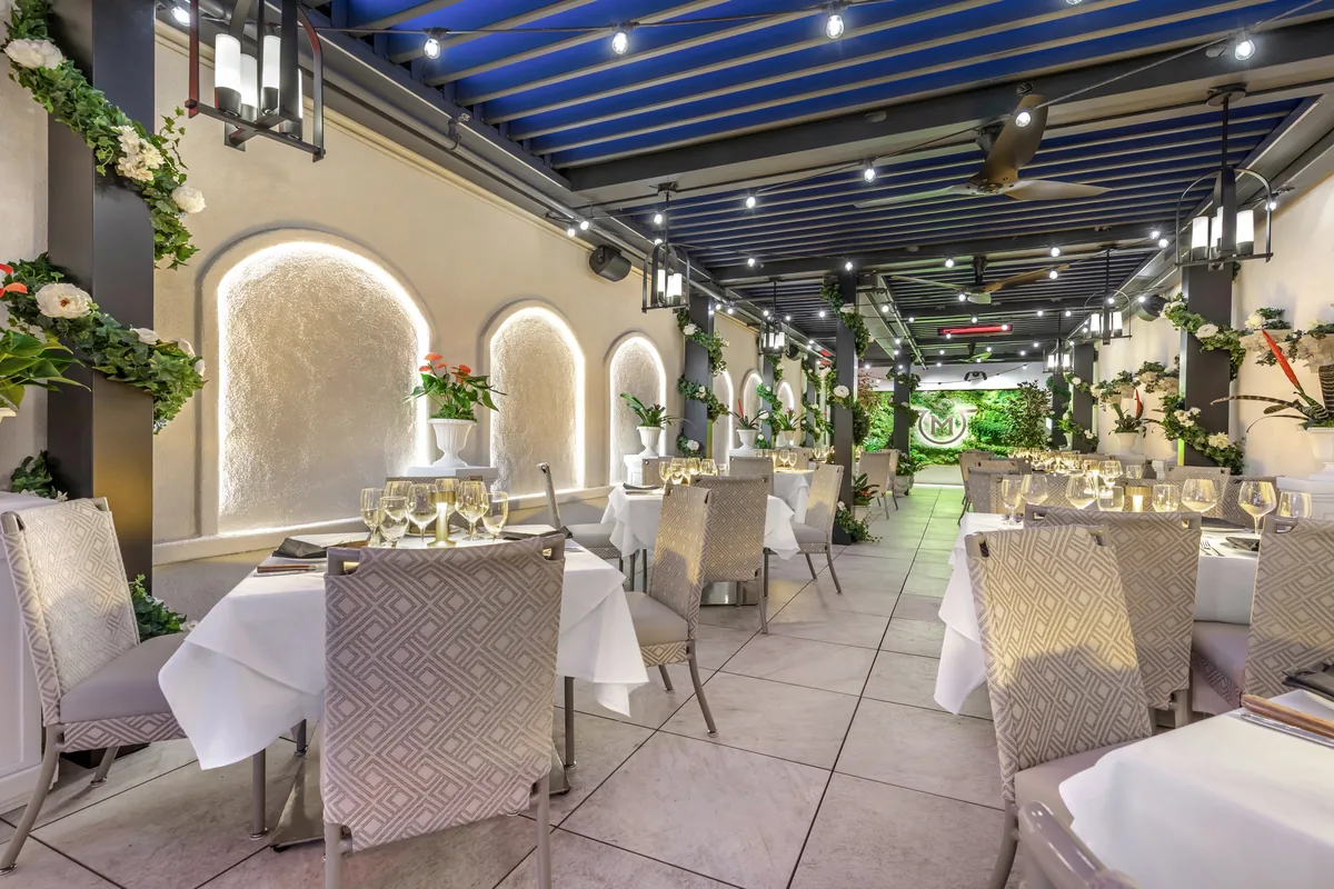 Mastro's Steakhouse Beverly Hills - mastros bh rooftop garden terrace