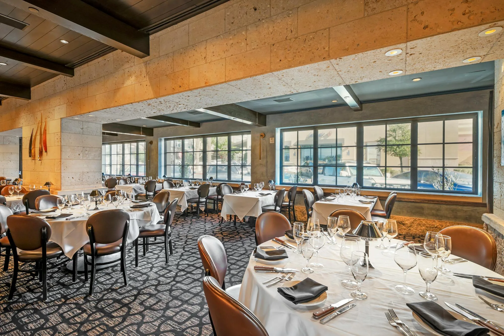 Mastro's Ocean Club, restaurants in Scottsdale 3