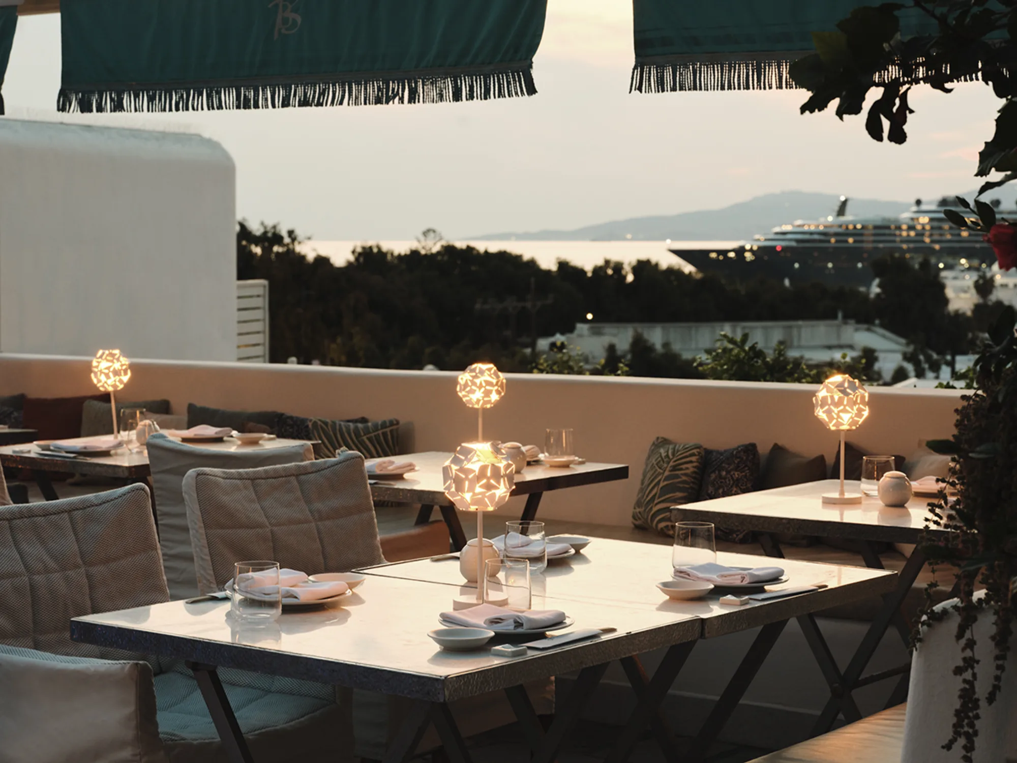 Matsuhisa - sea view terrace