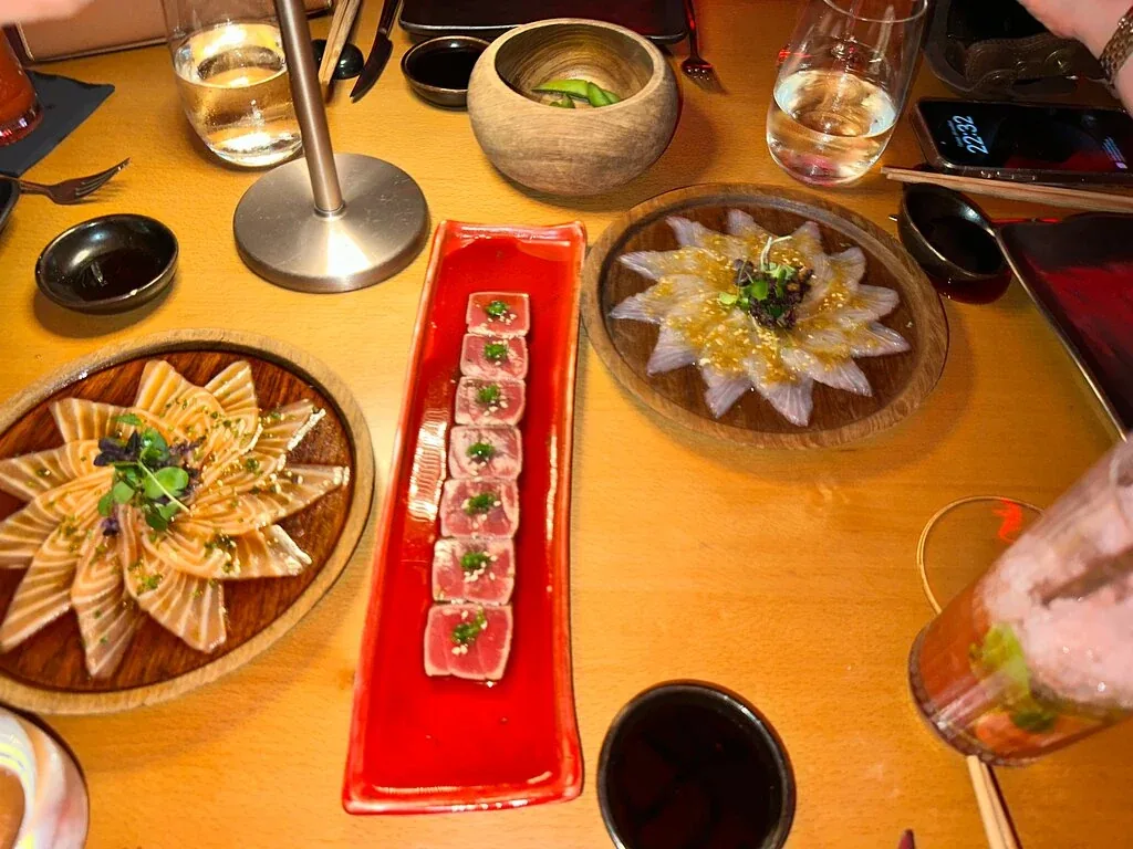 MayaBay - sashimi