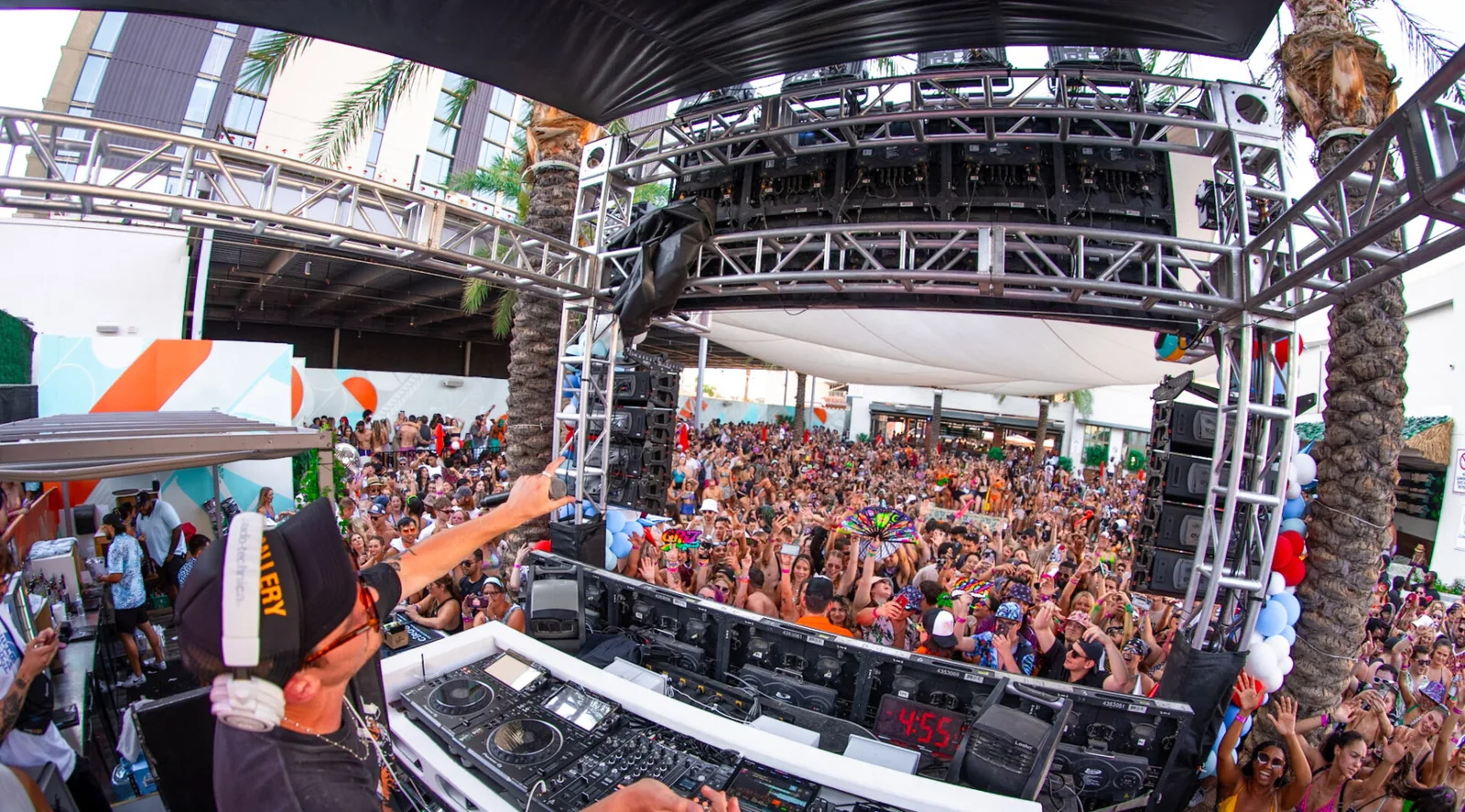 Maya Dayclub - night club 3